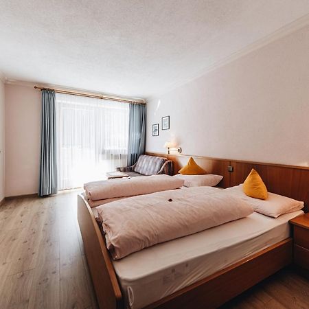 Hotel Ranuimuellerhof فونيس المظهر الخارجي الصورة