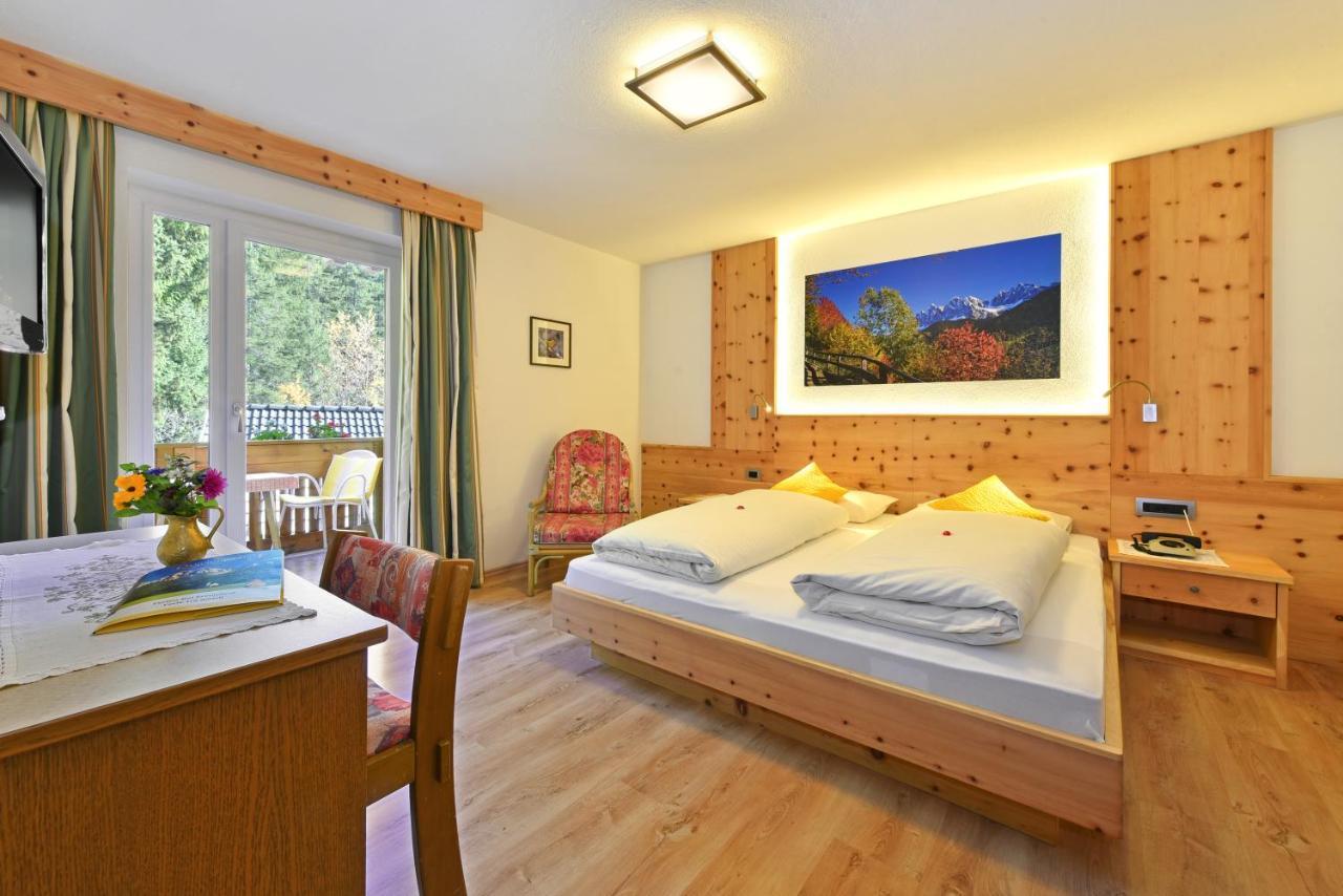Hotel Ranuimuellerhof فونيس المظهر الخارجي الصورة