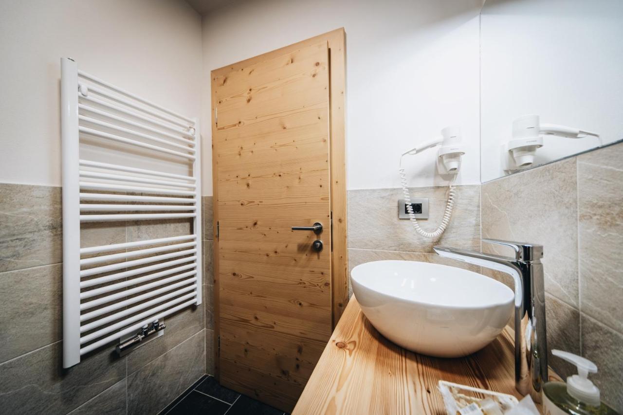Hotel Ranuimuellerhof فونيس المظهر الخارجي الصورة