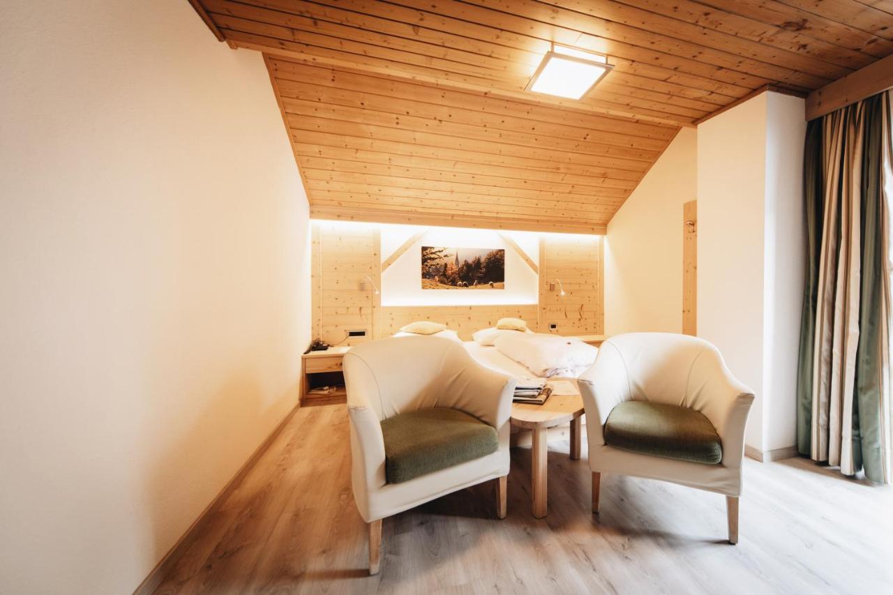 Hotel Ranuimuellerhof فونيس المظهر الخارجي الصورة