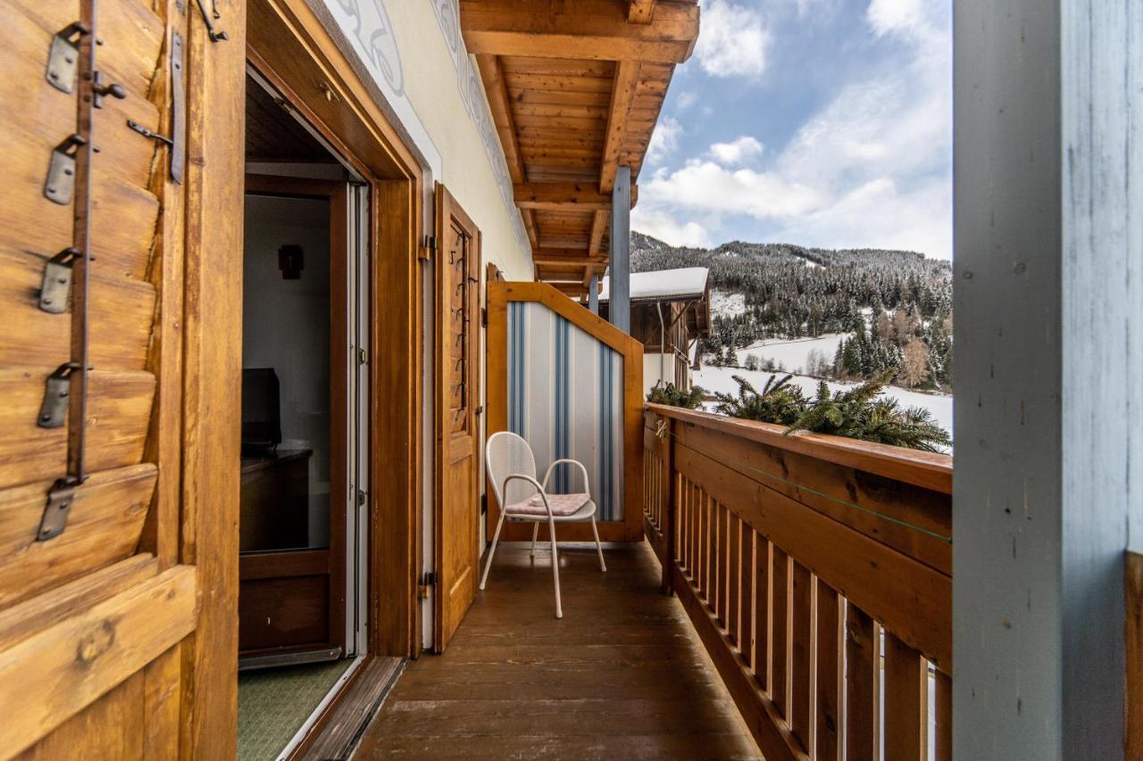 Hotel Ranuimuellerhof فونيس المظهر الخارجي الصورة